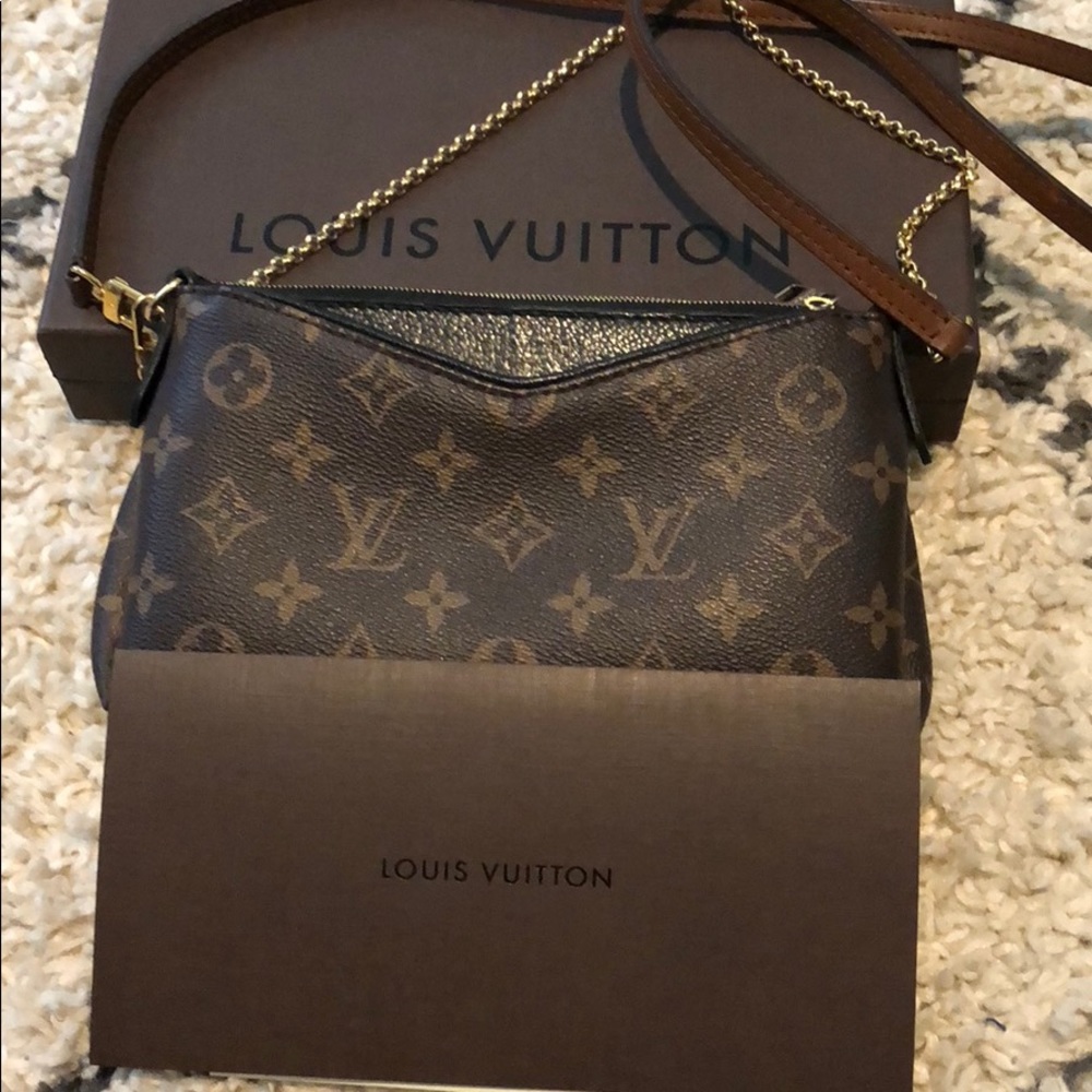 Pallas Clutch Mng Noir